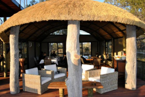 Nkasa Lupala Tented Lodge  Sangwali
